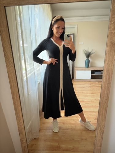 Zsanna bordás anyagú fekete/bézs ruha