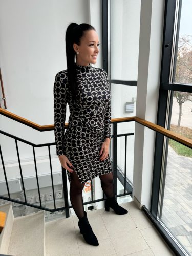 Enet mintás oldalt húzott ruha