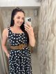 Anissa ujjatlan pöttyös ruha övvel