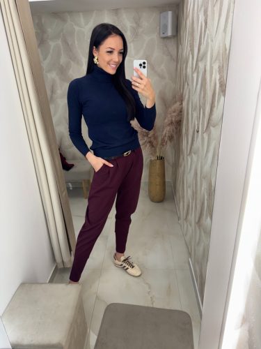Federica alul passzés gumis derekú nadrág övvel